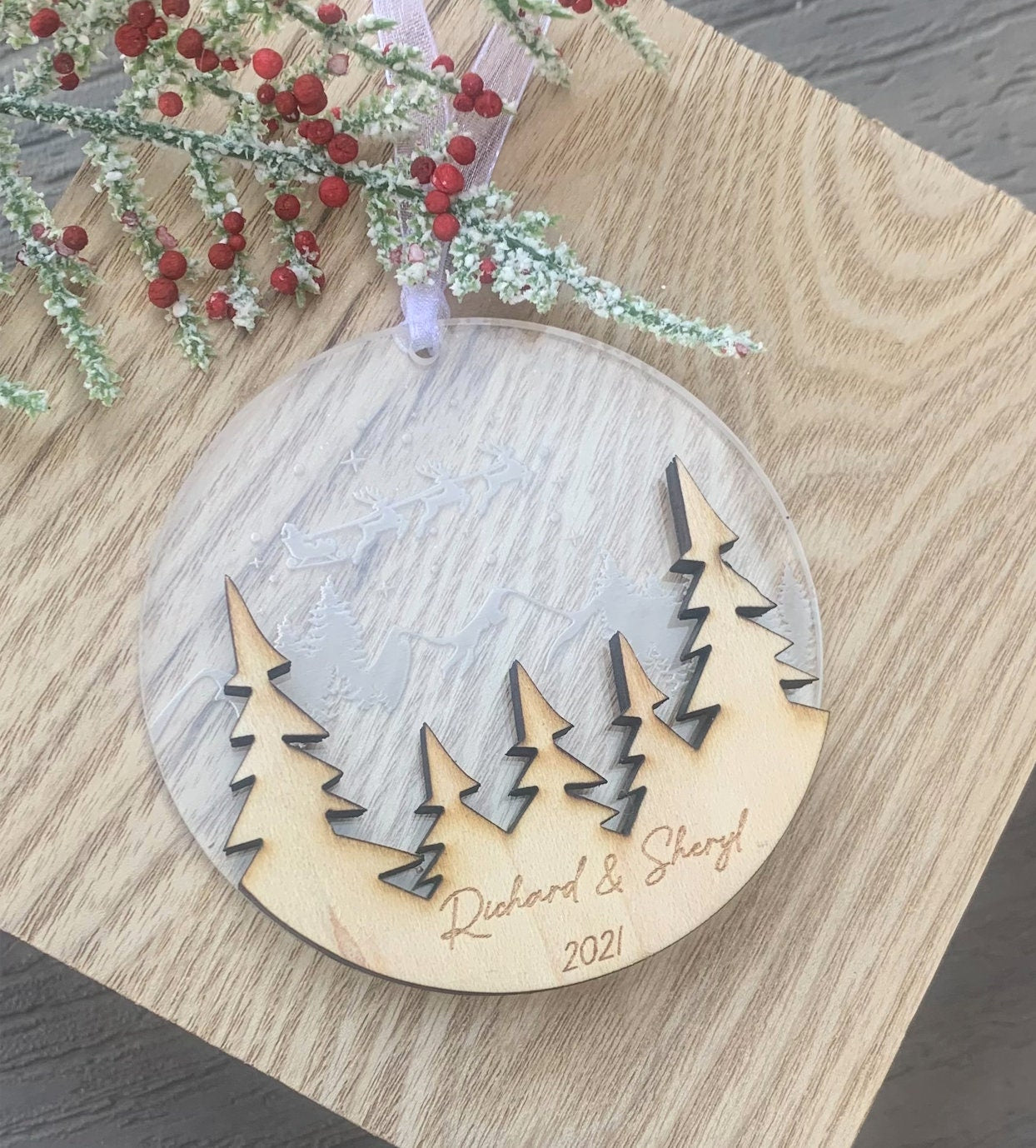 Personalized Christmas Ornament - jjcodesigns