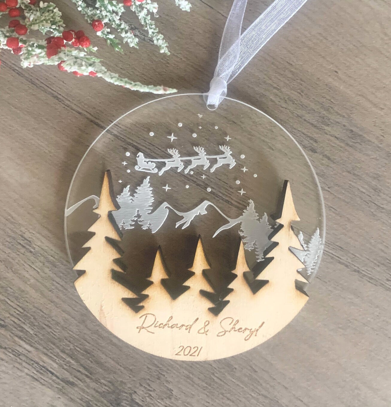 Personalized Christmas Ornament - jjcodesigns